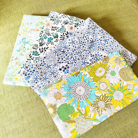 人気の花柄ブックカバーなど多数再入荷しました！